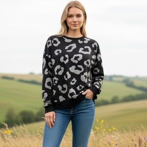 Leopard Print Long Sleeve Top